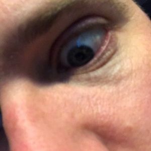 Meet your Posher, Dustin